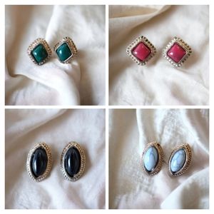 💥3/$12 Set of 4 Gold Faux Stone Earrings